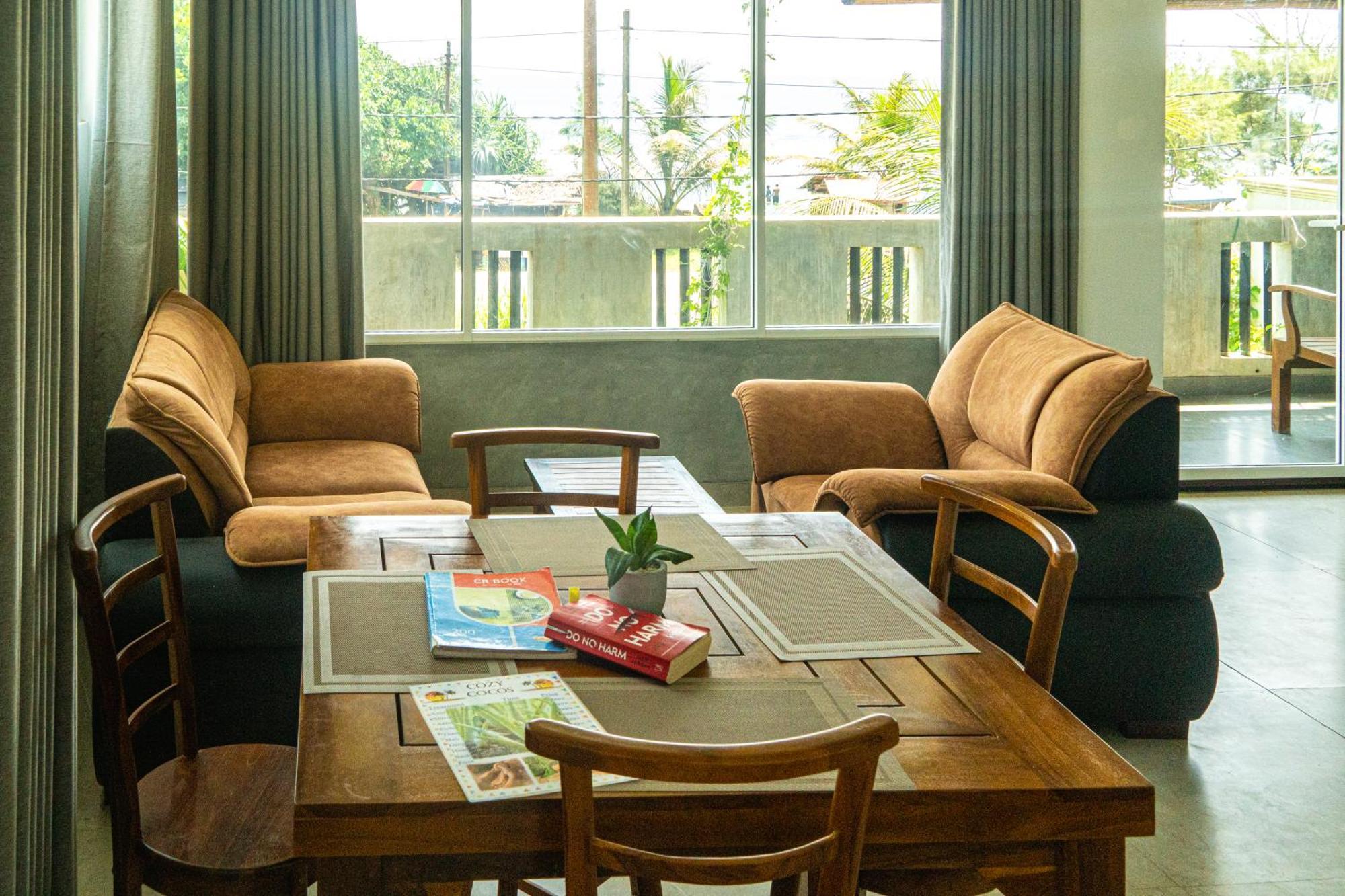 Hotel Cocos à Midigama-Est Extérieur photo